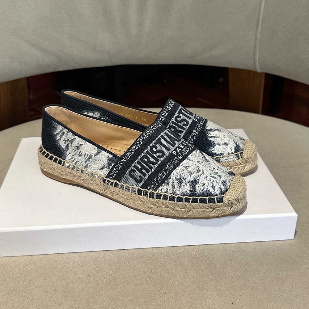 New Authentic Christian Dior Espadrilles - Picture 9 of 10